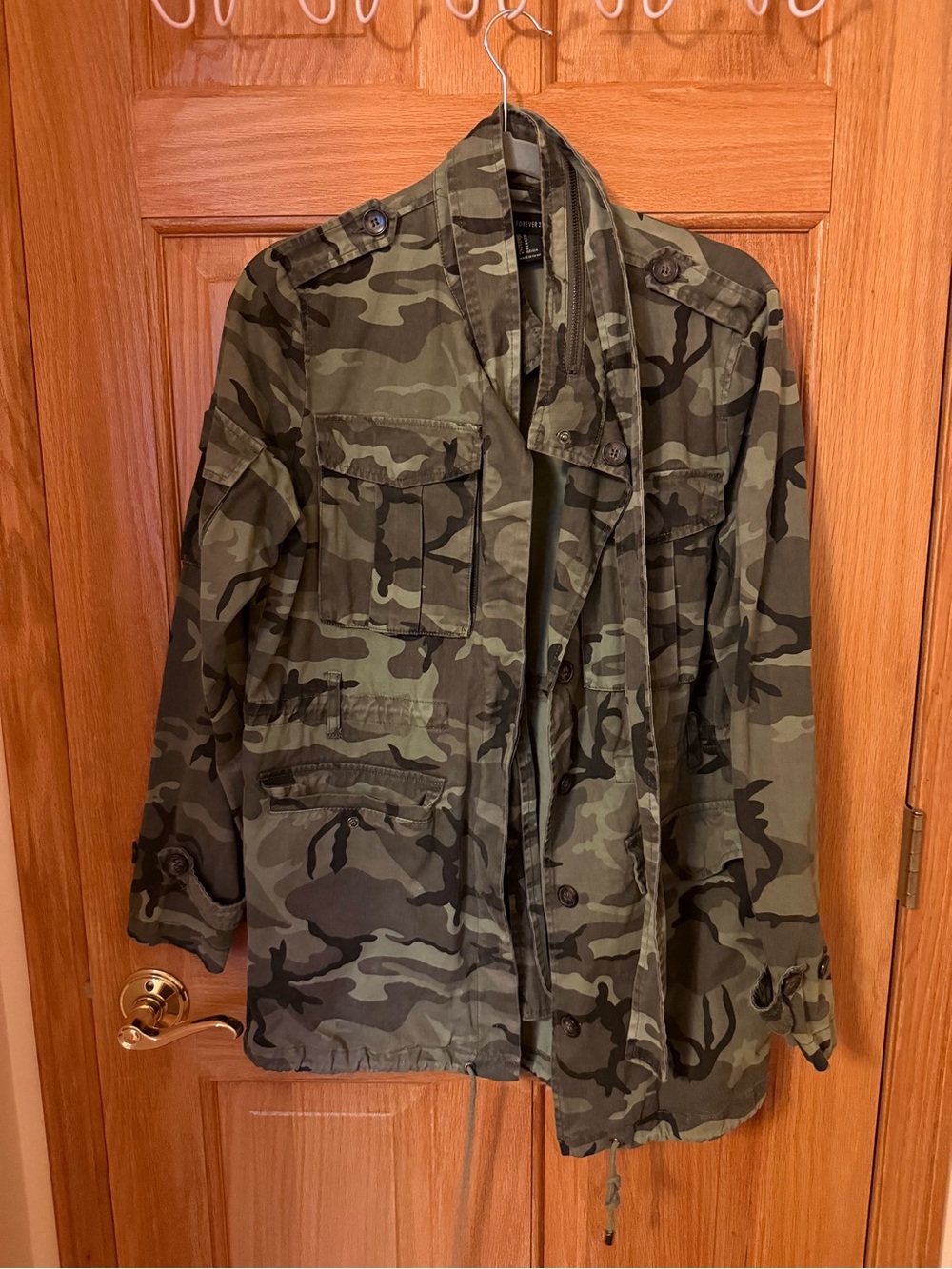 Forever 21 Women's Olive Green Camo Field Jacket with Belt